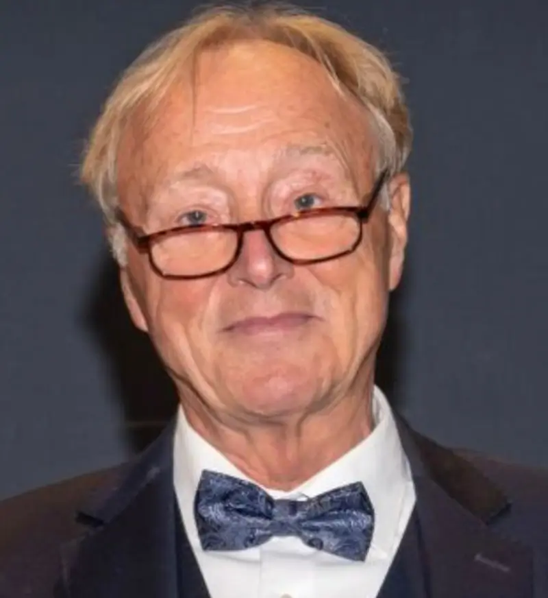 Professor Dr. Ralf Neuhaus